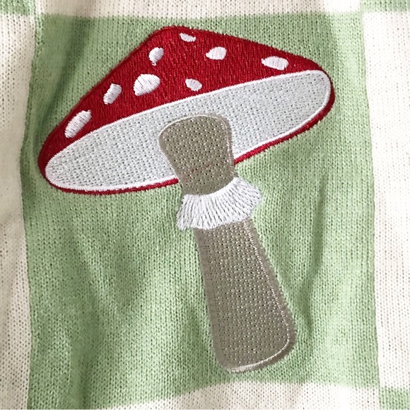 SOLD🛑Thorn Fable Cottagecore Whimsy Embroidered Patch Checkered Oversized Cardi - Picture 7 of 11